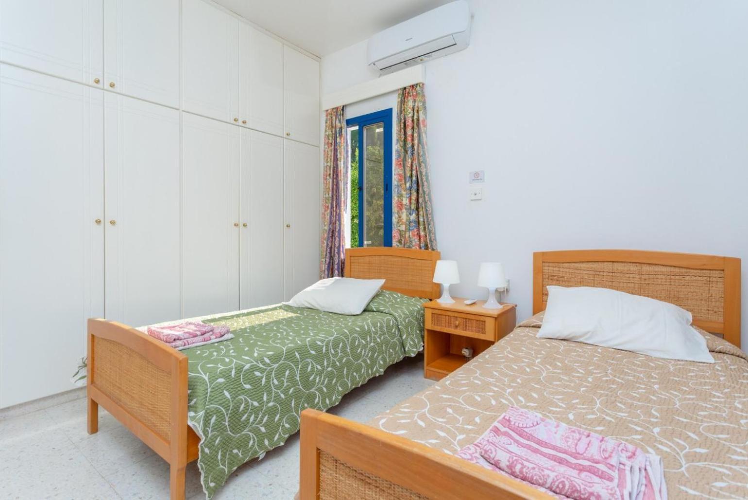 Villa Charoula Thio Polis Eksteriør billede